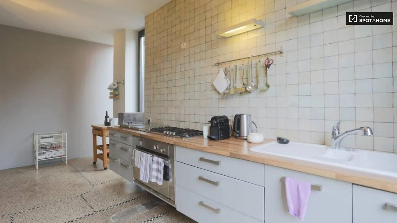 Appartement Rez/duplex 3 ch et jardin à Bruxelles Belgique